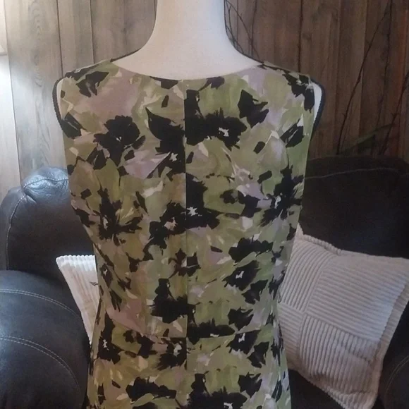 Black and Green Floral Midi Dress Size 10 - Picture 7 of 9